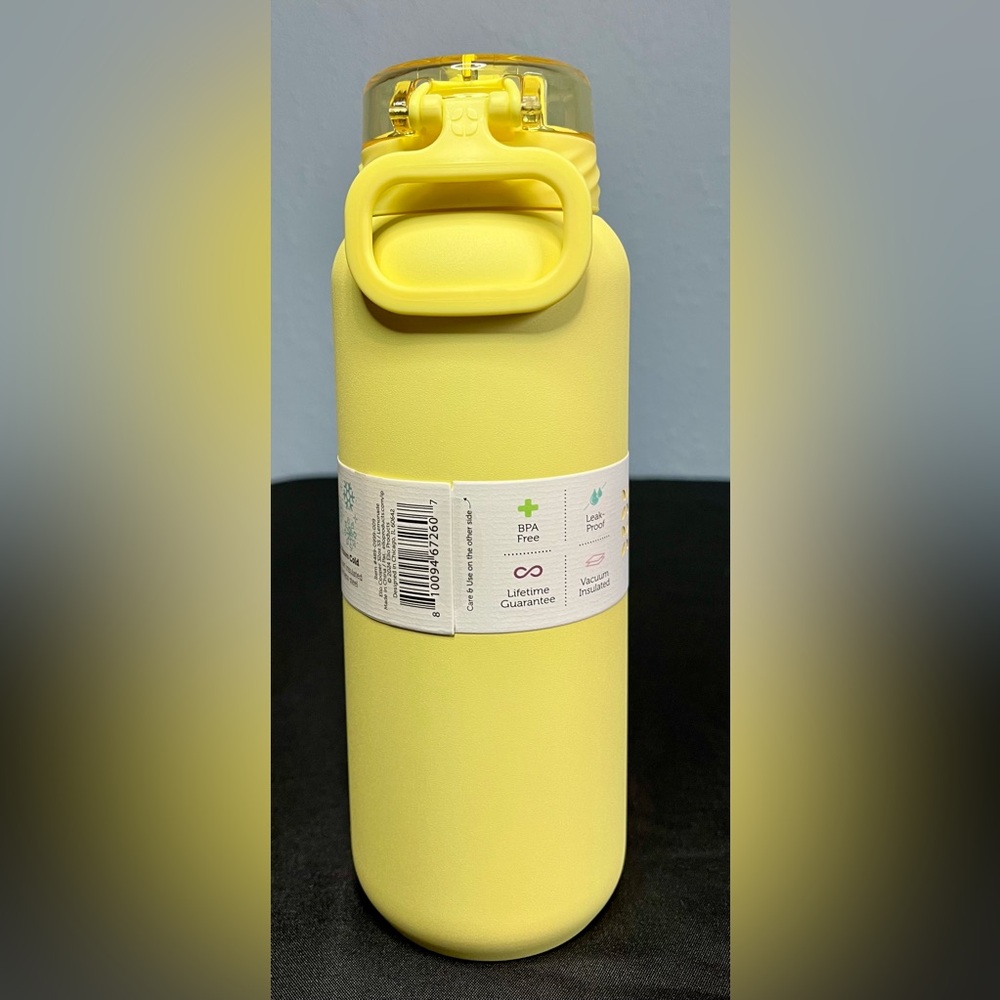 Ello 32 Fl Oz Yellow Insulated Water Bottle with Straw - Picture 2 of 7